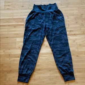 Athleta Black Jogger Sweatpants Soft Tapered Fit